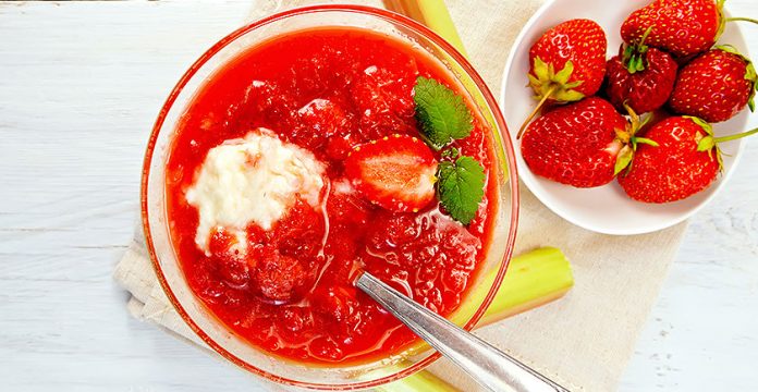 Strawberry Rhubarb Compote Recipe 