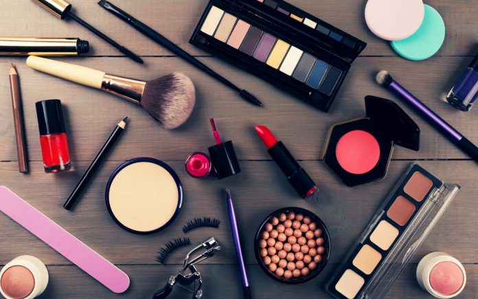 Dangers Lurk in Women’s Cosmetics and Personal Care Products!