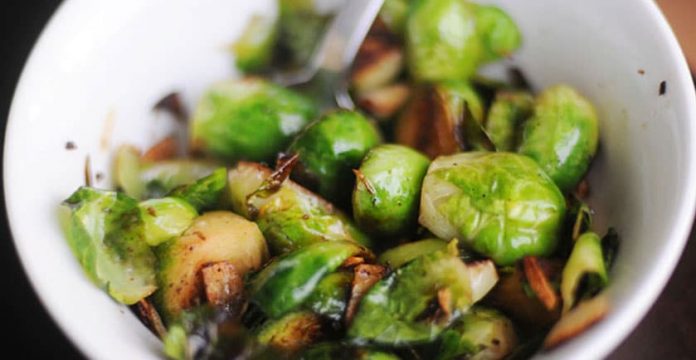 Balsamic Drizzled Brussels Sprouts Recipe 