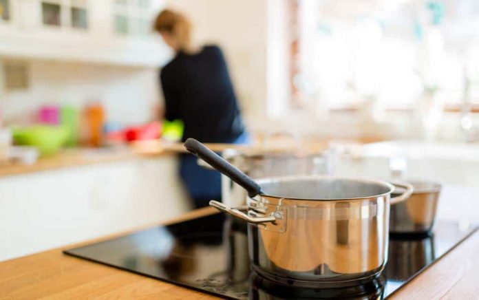 The Healthiest Cookware and Bakeware Options