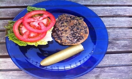 Yum! Simple and Delicious Vegan Black Bean Burger Recipe 