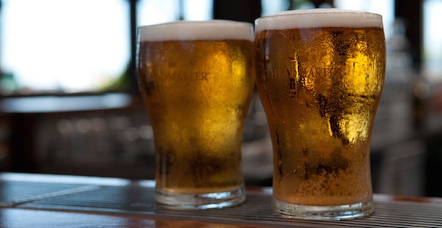 4 Healthy Reasons to Grab a Pint of Beer 