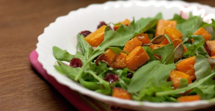 Butternut Squash Recipe with Arugula and Bacon 