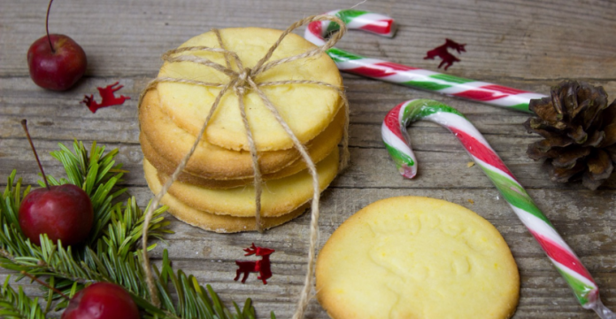 Crunchy Candy Cane Cookies 