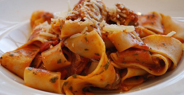 Sun-Dried Tomato Fettuccine Recipe 