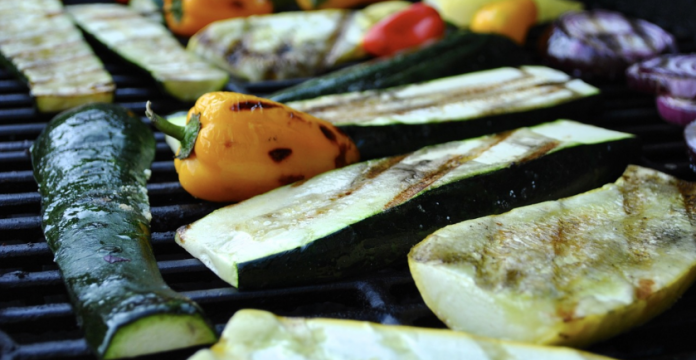 Grilled Veggies with Easy Sun-Dried Tomato Pesto 