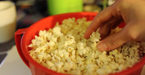 Movie Popcorn a Healthy Snack? 3 Tips to Success 