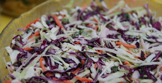 Red and Green Cabbage Salad Recipe 