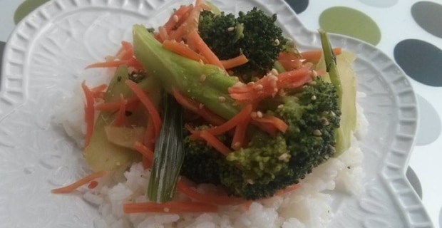 Simple Broccoli Stir Fry Recipe with Lemongrass and Ginger 