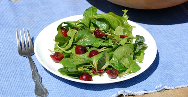 Spinach and Bitter Green Salad Recipe with Fresh Raspberry-Aloe Vinaigrette 