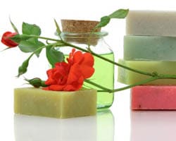 Scent in Cosmetics and Beauty Products 