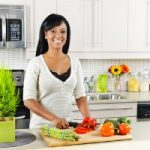 Spring Cleaning Your Kitchen This Week on Naturally Savvy - April 4, 2011