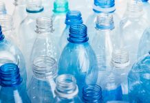 Is Vanilla Flavoring Made from Plastic? plastic bottles vanilla flavor